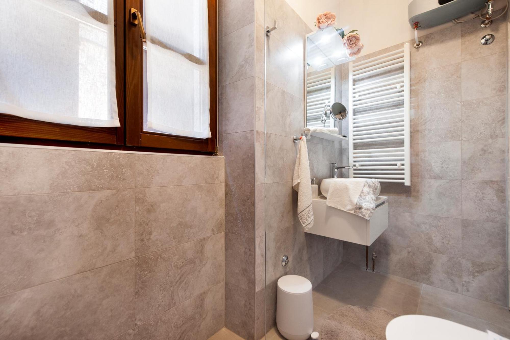 Apartment Rubi ロヴィニ エクステリア 写真