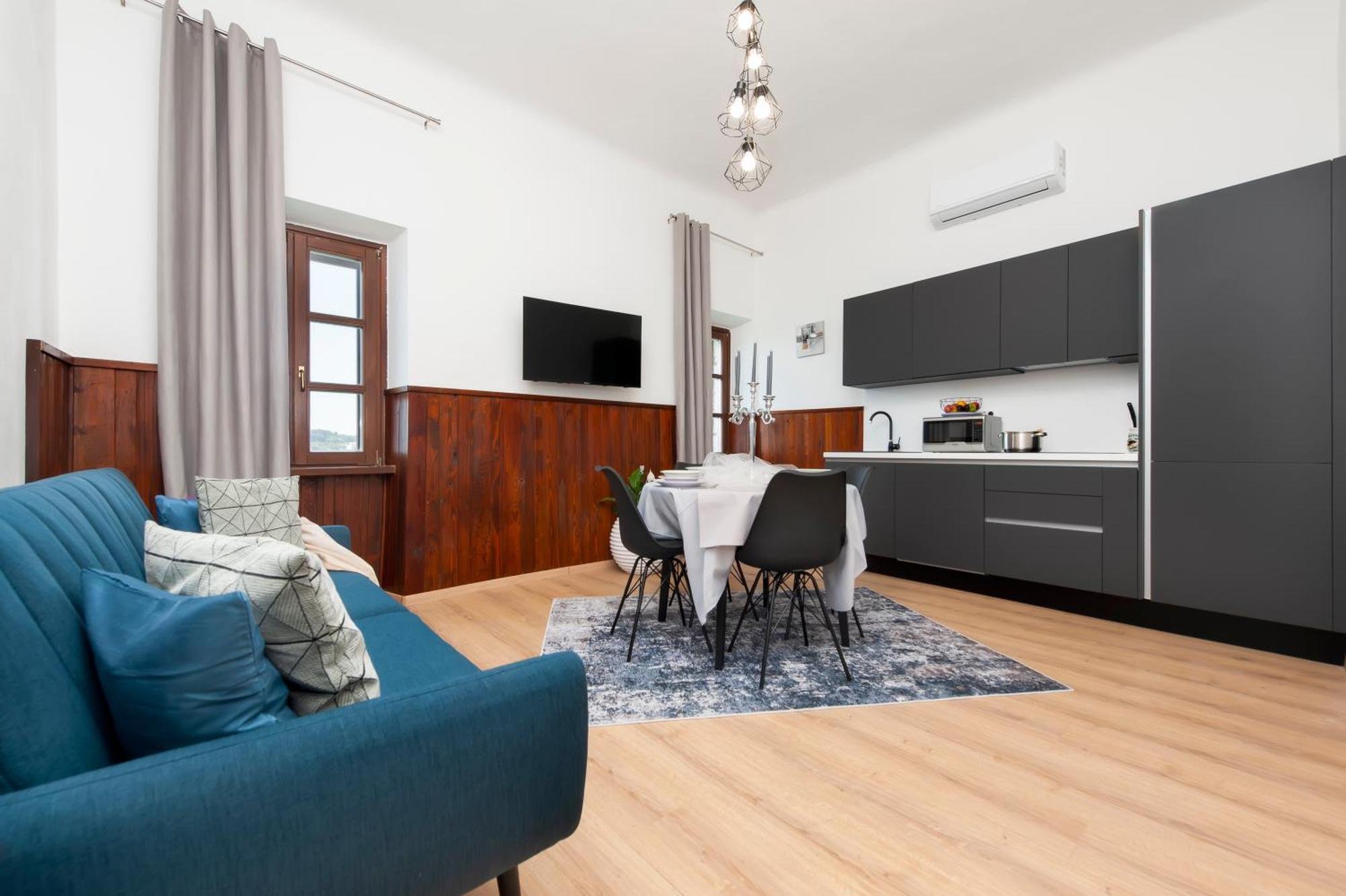 Apartment Rubi ロヴィニ エクステリア 写真